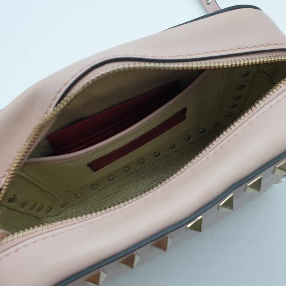 Valentino Rockstud Camera Bag - Pink - Picture 4 of 9